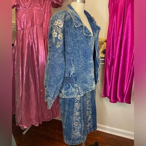 80s VINTAGE DENIM JACKET AND SKIRT